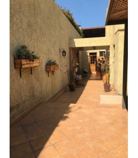 Se arrienda excelente casa en Jardines del Sur